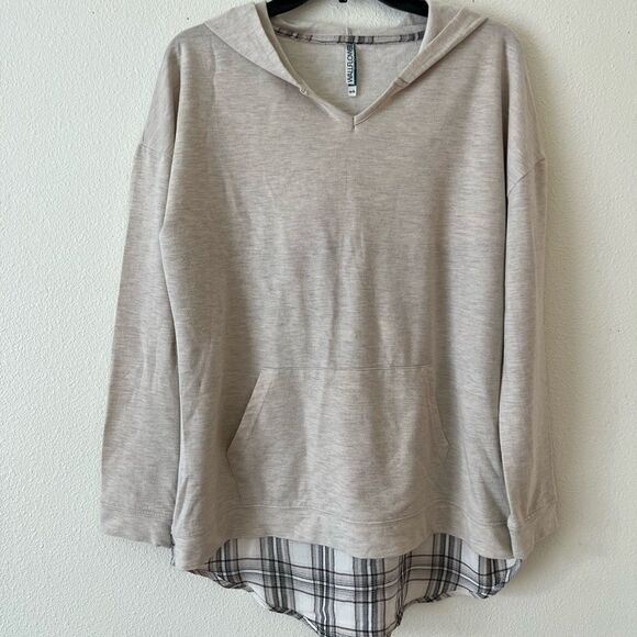 Wallflower Sweaters - Wall Flower Hooded Long Sleeve Shirt L